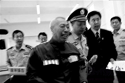 河南被錯判殺人案當事人不愿多說 害怕打擊報復