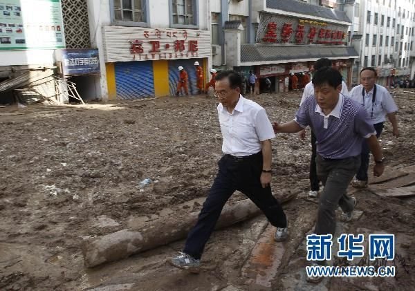 溫總理行程安排突然改變  再赴甘肅舟曲重災區