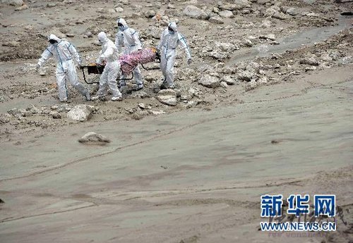 舟曲地質(zhì)災(zāi)害遇難人數(shù)升至1117人 災(zāi)區(qū)社會(huì)功能正恢復(fù)