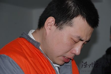 男子上傳淫穢視頻鏈接受審(圖)