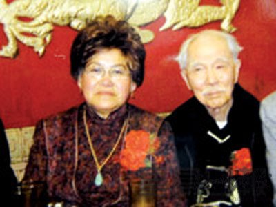 美111歲華人迎娶69歲妻子感嘆初婚感覺好(圖)