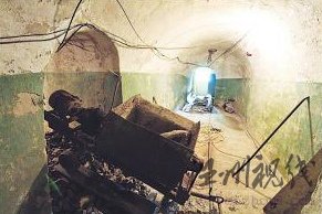 俄羅斯老人獨自掘地26年欲自建地鐵隧道(組圖)