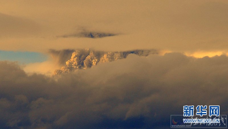 智利普耶韋火山噴發 濃煙、火山灰殃及鄰國