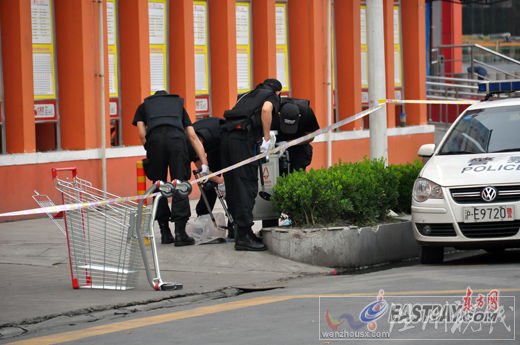上海嘉定大潤(rùn)發(fā)超市發(fā)生爆炸 警方3小時(shí)破案