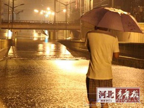 暴雨夜襲河北 1小時淹沒地道橋