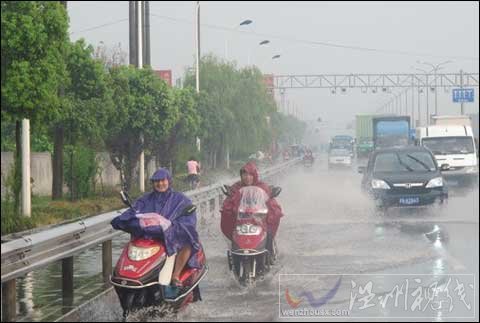 上海再遭雷暴雨襲擊 “梅花”或帶來明顯風雨