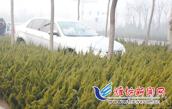 榮烏高速車(chē)禍