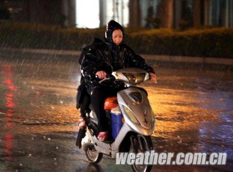 河南中南部出現大到暴雨 對土壤墑情有所改善