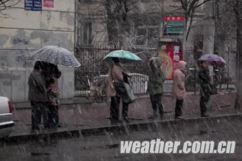 清明小長假第一天遼寧雨雪天氣來擾
