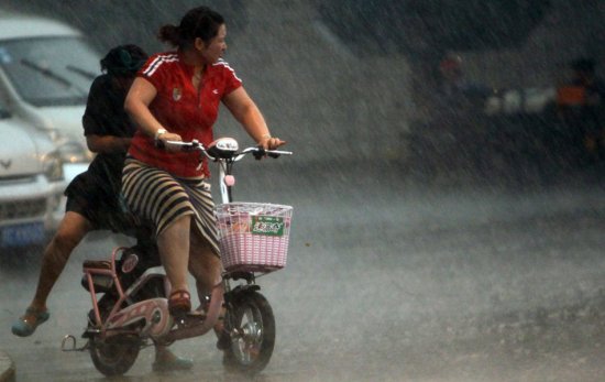 洛陽暴雨