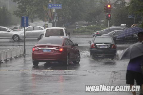 北京多個區縣降雨突破歷史記錄