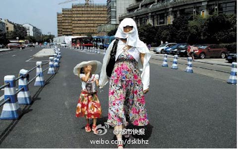 浙江高溫天持續 高溫天讓市民叫苦不迭