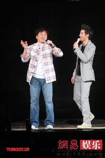 王力宏紅磡演唱會成龍助陣