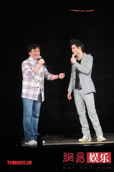 王力宏紅磡演唱會成龍助陣