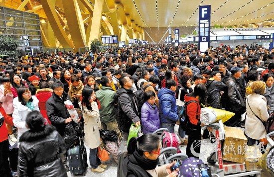 7500名旅客滯留