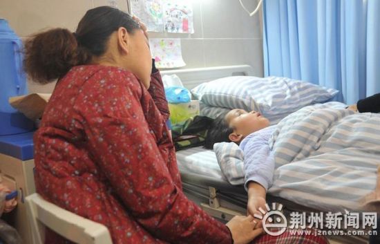 7歲絕癥兒子用腎救媽媽