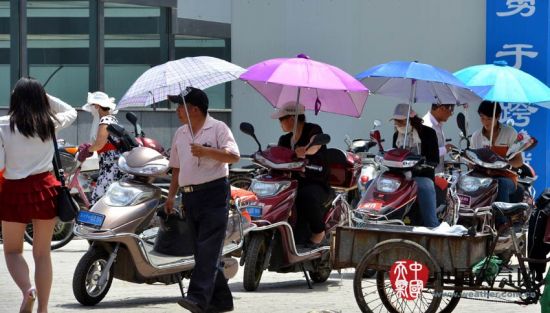 鄭州入夏后迎來高溫日，5月20日最高溫36.5℃。