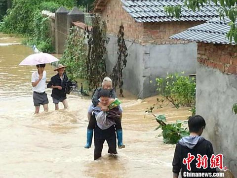 衢州暴雨：黃家村被淹，800多戶農(nóng)戶被轉移