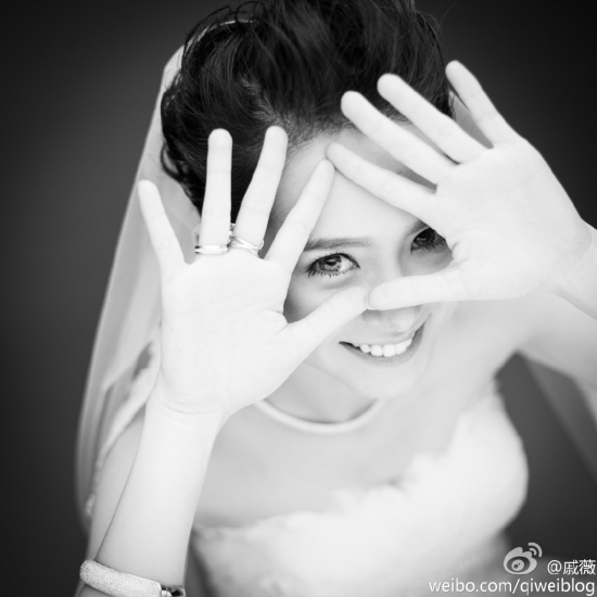 李承鉉戚薇結(jié)婚照