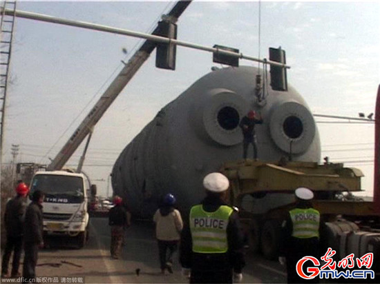 南京公路運(yùn)輸百?lài)嵕尬? /><br />
南京公路運(yùn)輸百?lài)嵕尬?/p>
<p style=