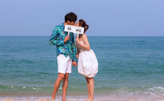 伊能靜秦昊結(jié)婚了