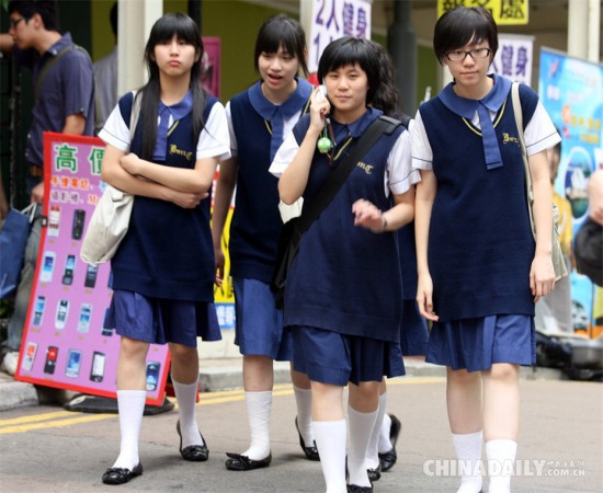 中國(guó)校服的百年變遷