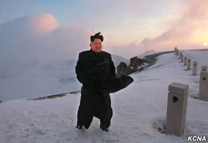 金正恩登上白頭山