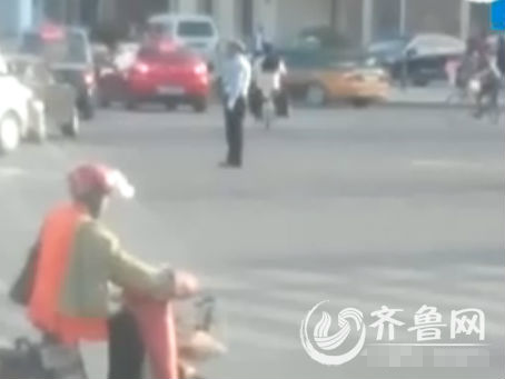 濰坊交警執勤