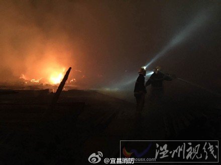 宜昌枝江一建材市場發(fā)生火災