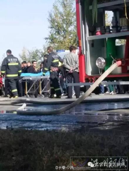 長(zhǎng)春警車被貨車撞成麻花