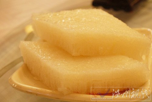 吃糕點硌碎牙