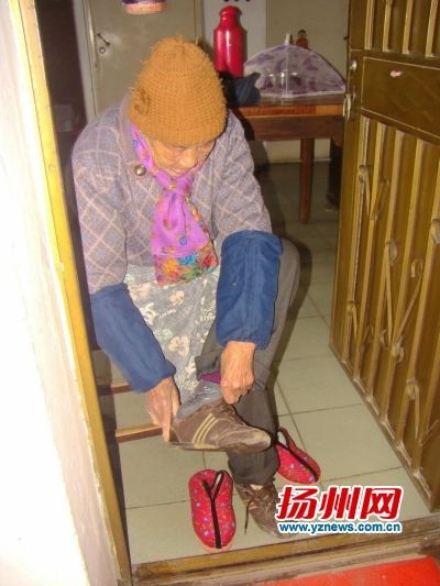 102歲老太不服老