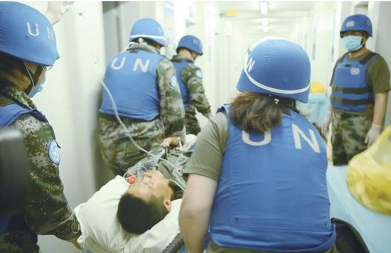 中國女兵南蘇丹巡邏