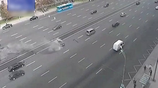 普京專車發(fā)生車禍