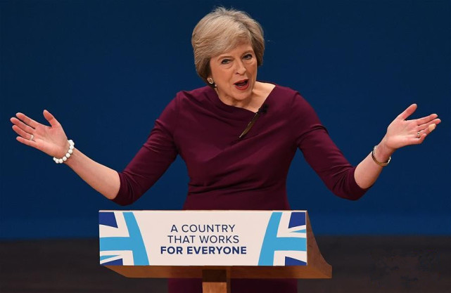 英核導(dǎo)彈飛向美國(guó) 英國(guó)首相沒(méi)有正面回答