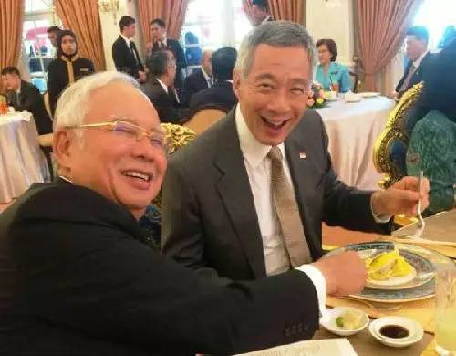 中國拋棄新加坡