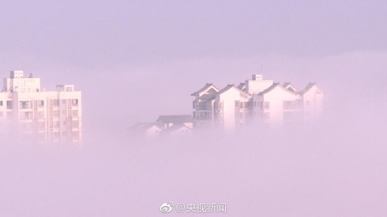 重慶現平流霧美景