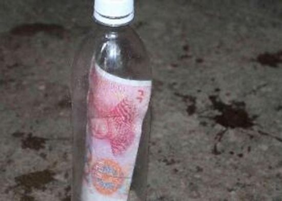 每日給暗戀女放錢