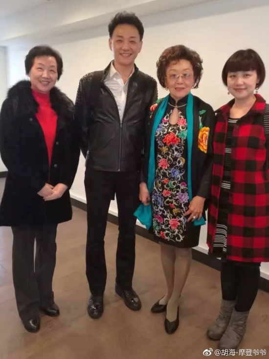 65歲大爺35歲的臉