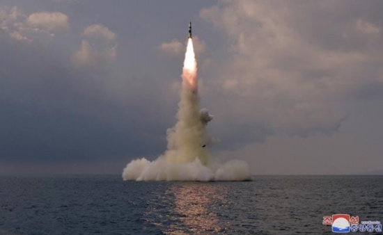 朝鮮發(fā)射新型潛射彈道導(dǎo)彈