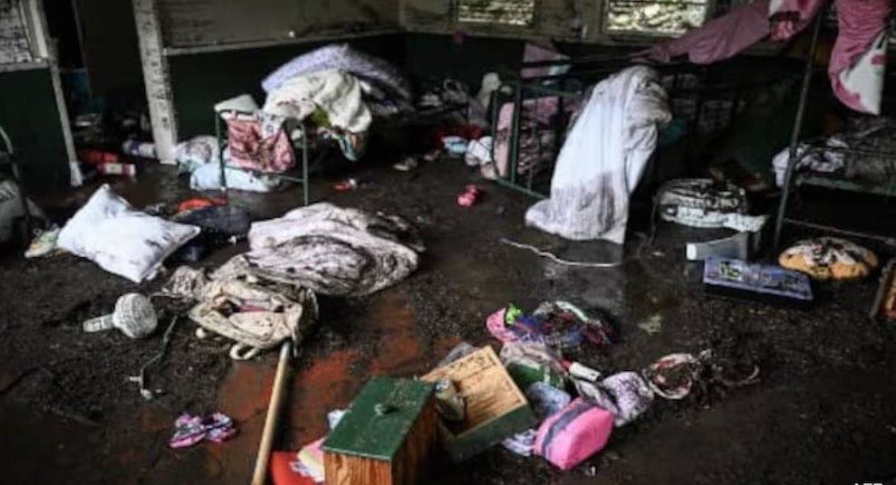 這是米斯蒂克營地小屋內部的景象，幾名女孩就是在這里失蹤的。